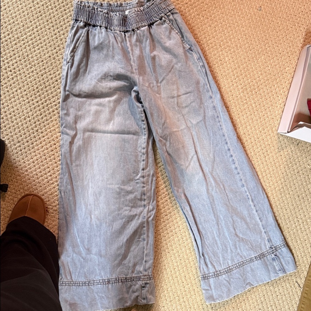 Kensie Light Blue Wide-Leg Jeans